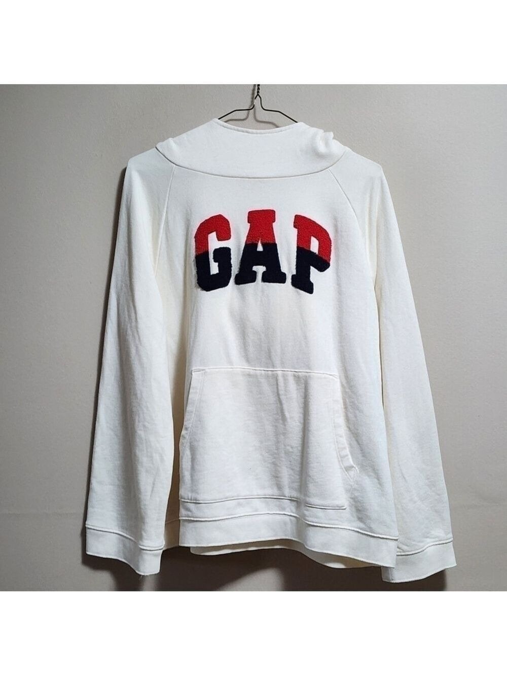 Gap pullover hoodie  sweatshirt color offwhite size medium